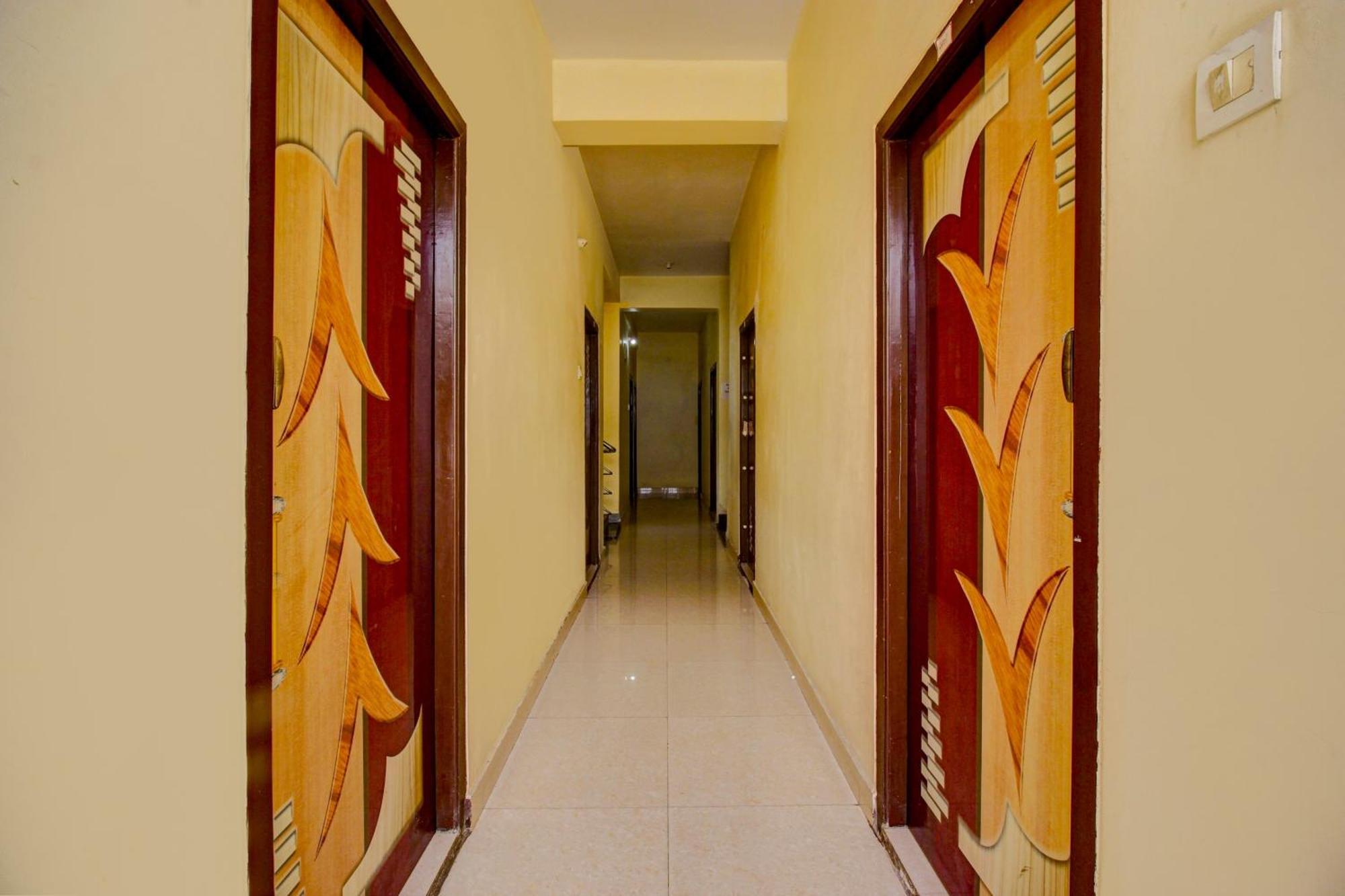 Spot On Sankalp Residency Hotel Hyderabad Exterior photo
